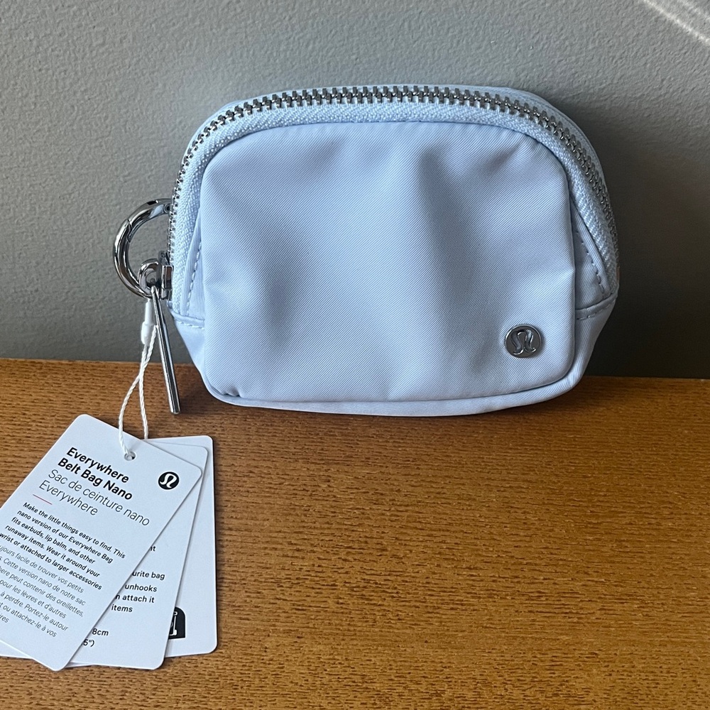 Lululemon Everywhere Belt Bag Nano in Starch Blue